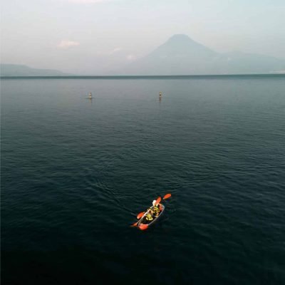 SelinaCoLive_Atitlan_Paddle_Travelingxelmundo-7